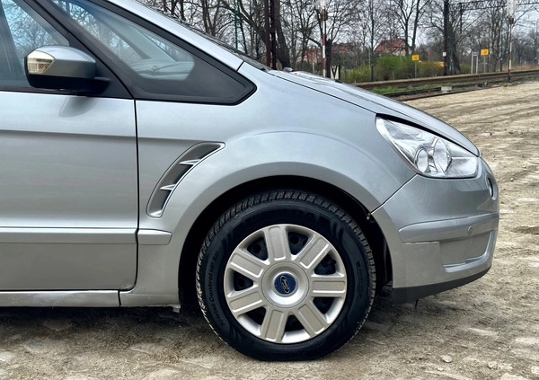 Ford S-Max cena 15900 przebieg: 370000, rok produkcji 2009 z Wrocław małe 407